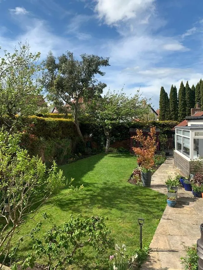Bed and Breakfast The Garden Suite Χαρογκέιτ