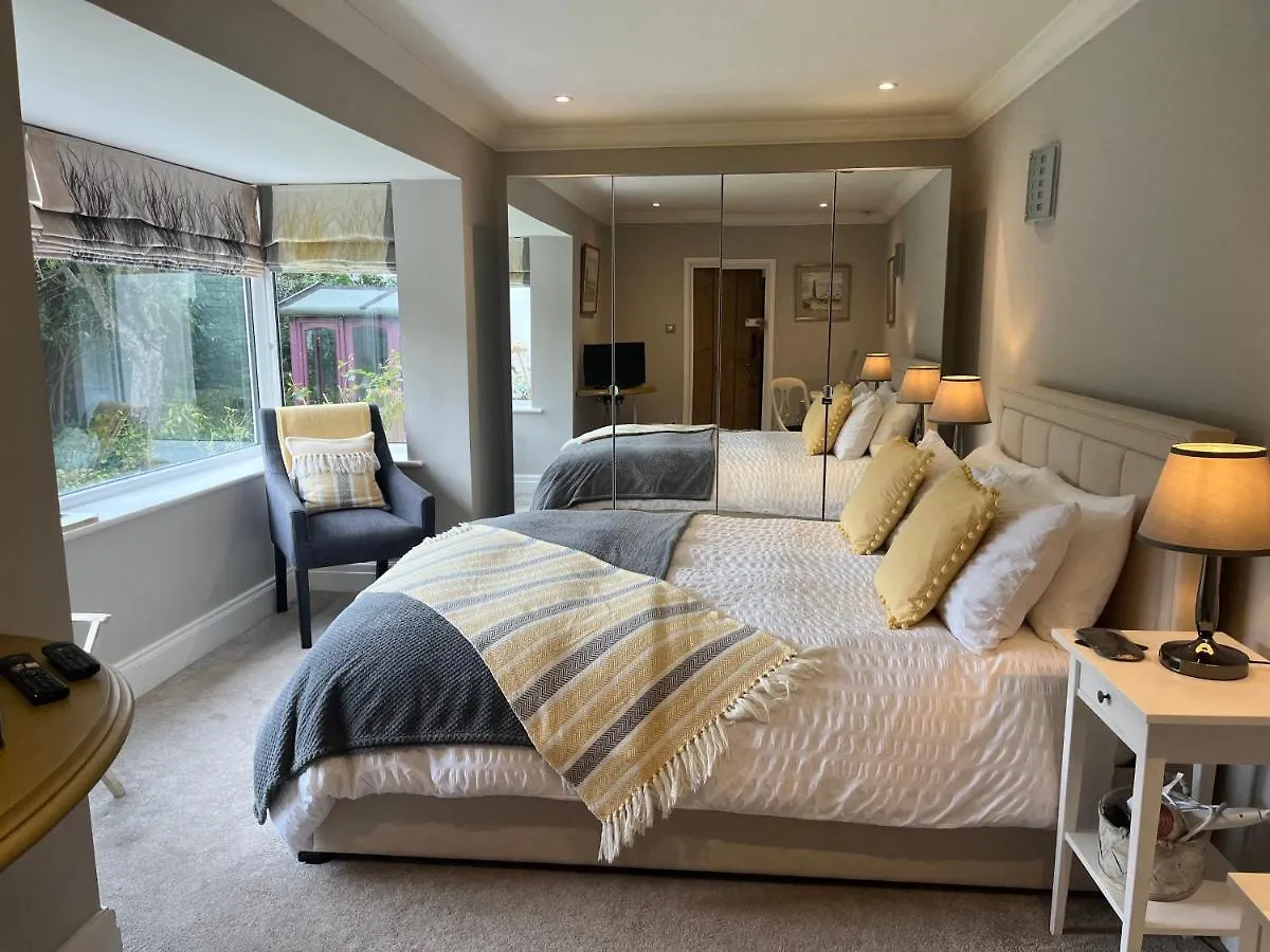 Bed and Breakfast The Garden Suite Χαρογκέιτ